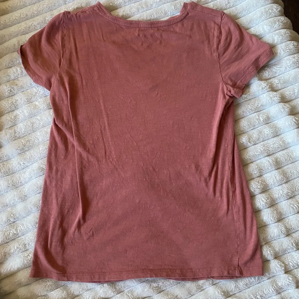 Universal thread tee - Picture 3 of 3